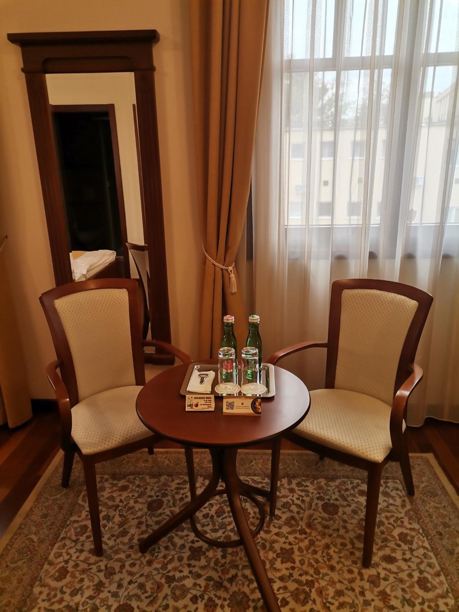 Nimród Bioszálloda és Bioétterem Karcag Extérieur photo