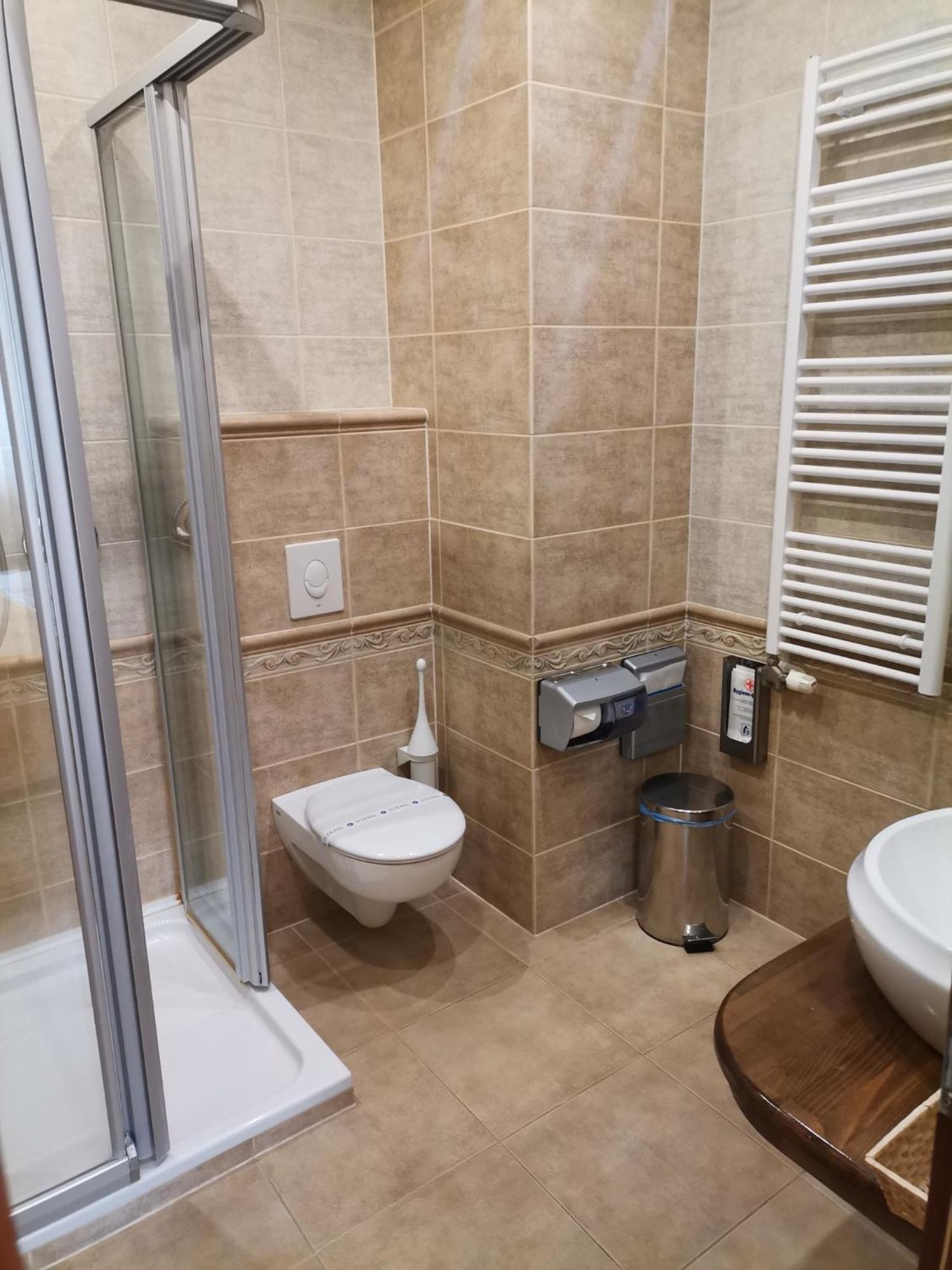 Nimród Bioszálloda és Bioétterem Karcag Extérieur photo