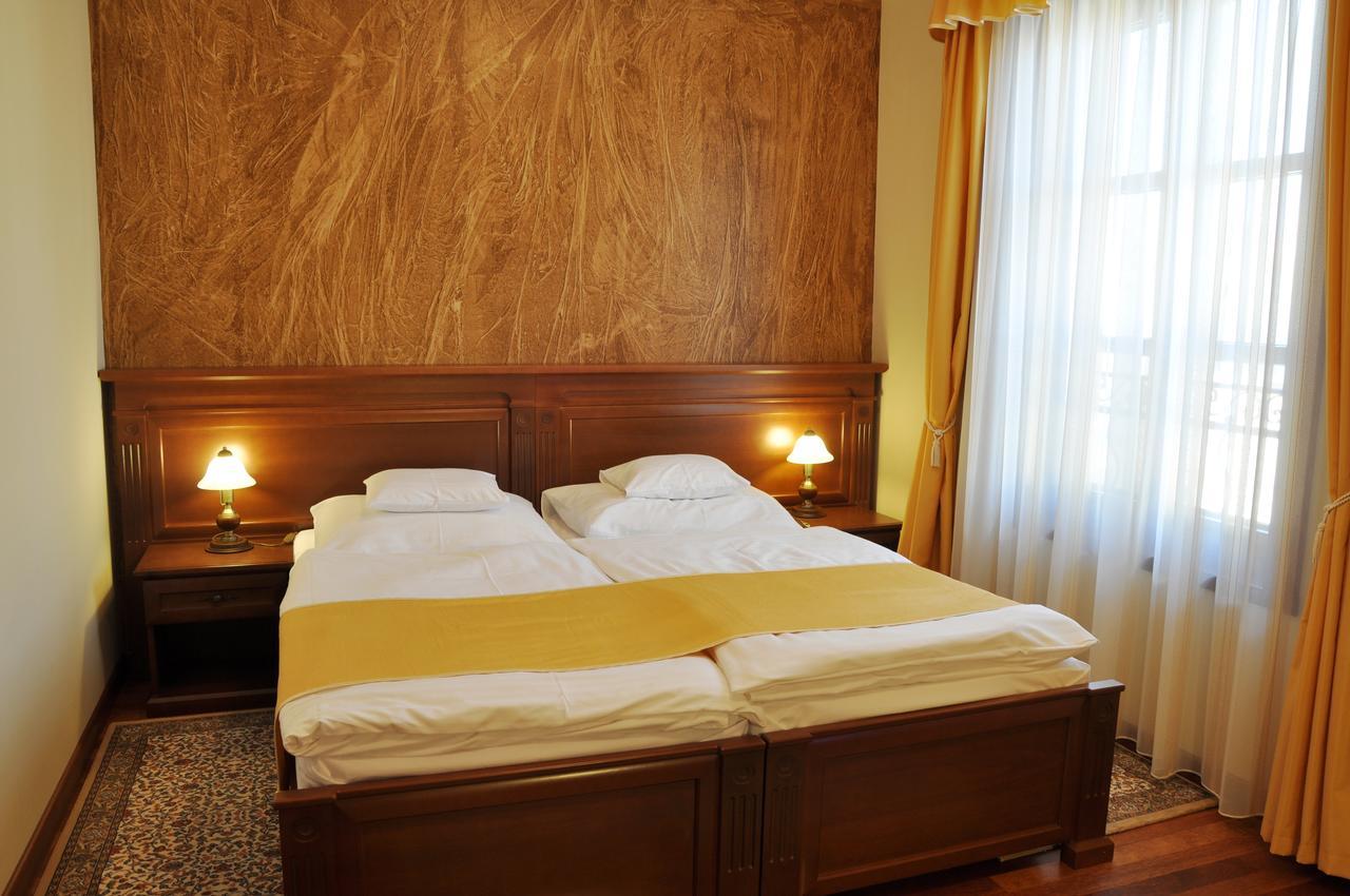 Nimród Bioszálloda és Bioétterem Karcag Extérieur photo
