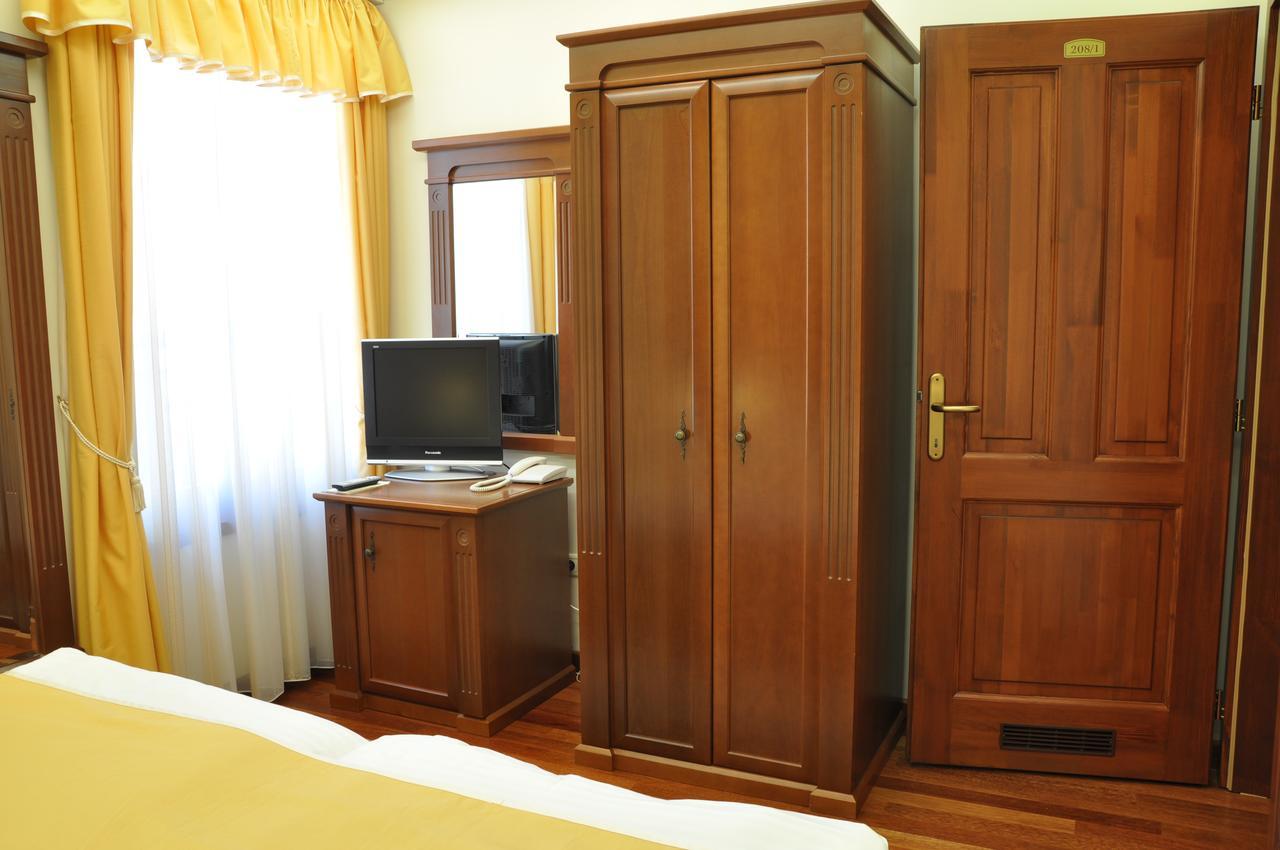 Nimród Bioszálloda és Bioétterem Karcag Extérieur photo